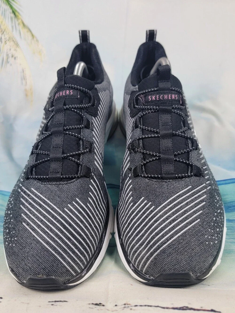 Skechers Skech-Air Edge Womens 9